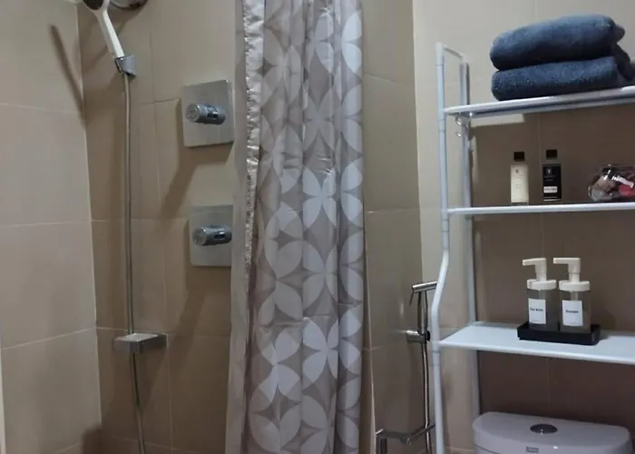 Wowstaycation Apartahotel *